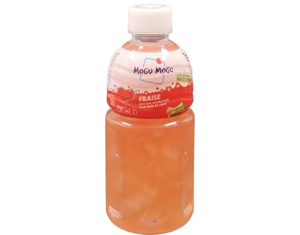 BOISSON A LA FRAISE ET NATA DE COCO (MOGU MOGU)