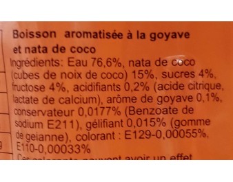 BOISSON A LA GOYAVE ET NATA DE COCO (MOGU MOGU)