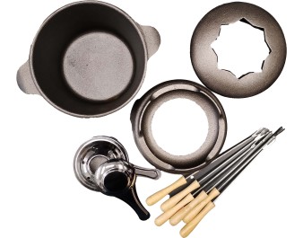 MARMITE EN FONTE 17 CM AVEC SUPPORT ET KIT