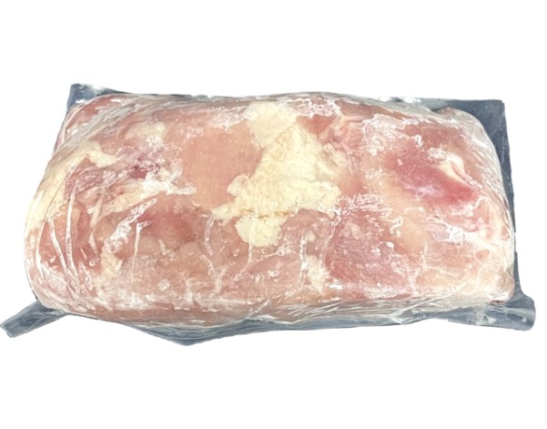 CUISSE DE POULET DESOSSEE SANS PEAU HALAL ****