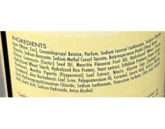 SHAMPOING FORTIFIANT HYDRATANT POUR CHEVEUX SECS ET ABIMES