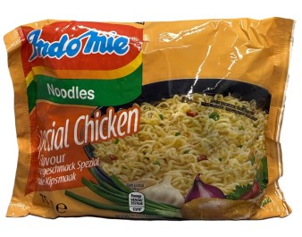 NOUILLES AU POULET SPECIAL