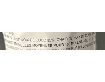 NOIX DE COCO AVEC CHAIR ****