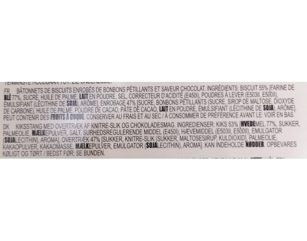 BATONNETS DE BISCUIT SAVEUR CHOCOLAT AVEC BONBONS PETILLANTS