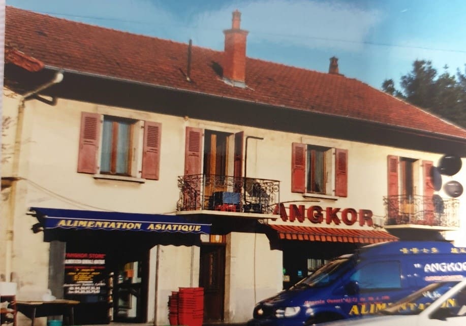 Angkor Store 2000